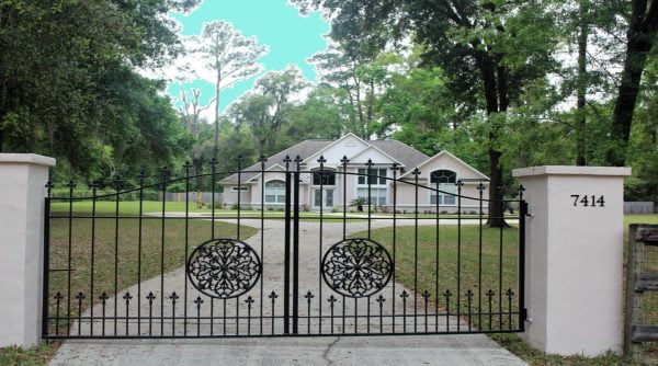 Meadow Wood Farms homes for sale offer country living near city conveniences!