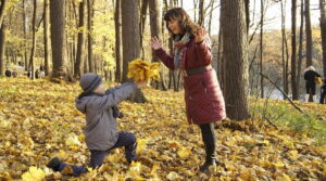 mother and son 864142 1280